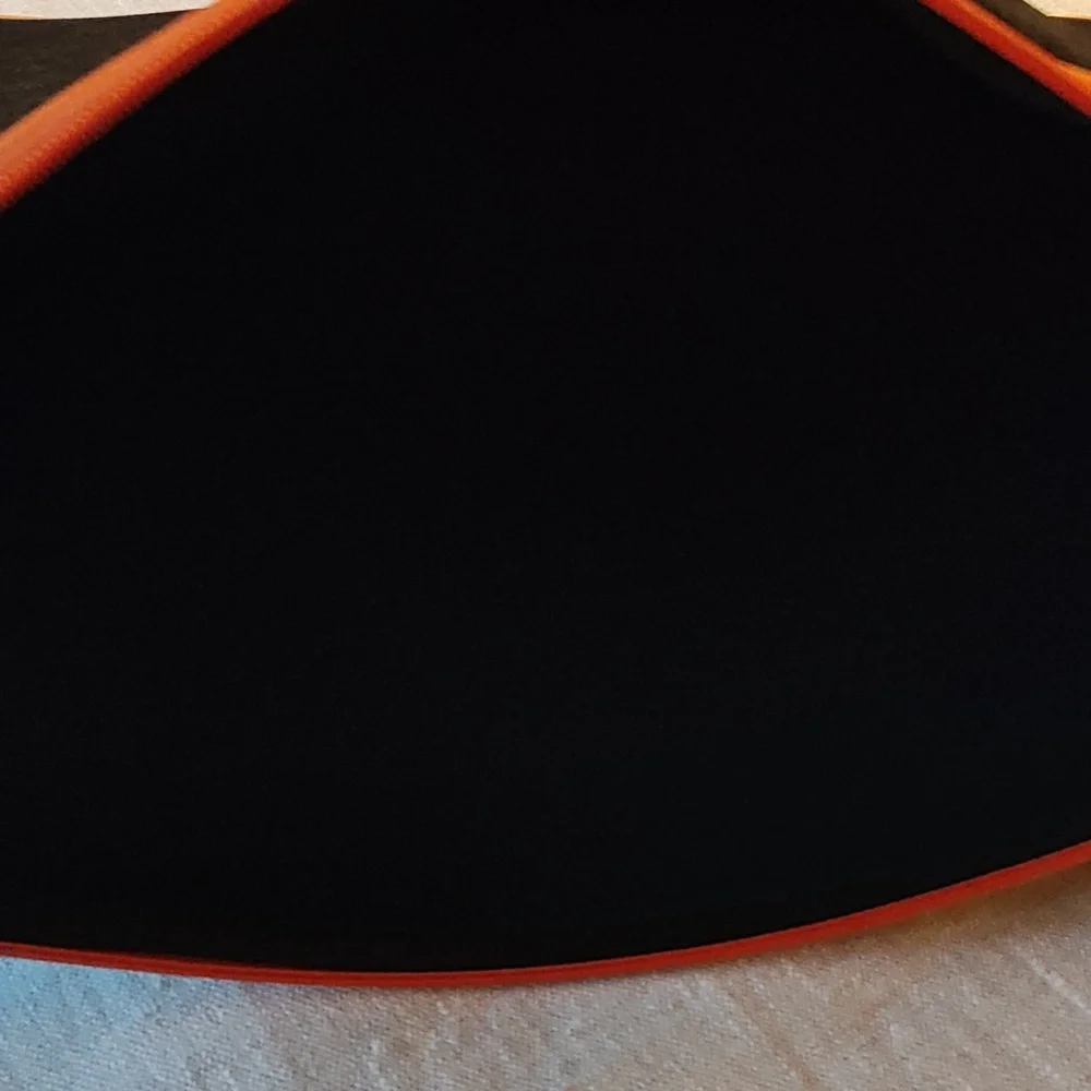 COMPUTER PROTECTOR SLEEVE FOLD